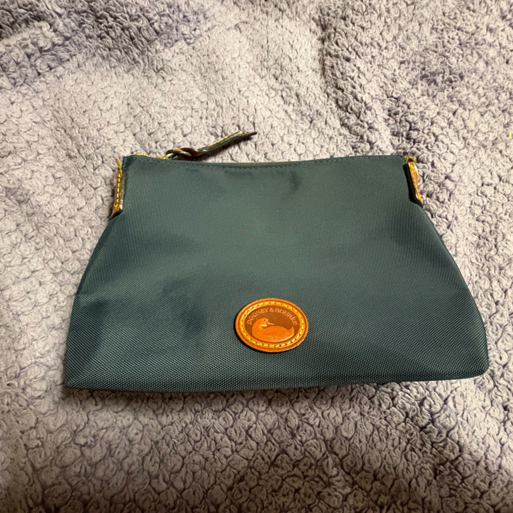 Dooney and Bourke nylon pouch navy